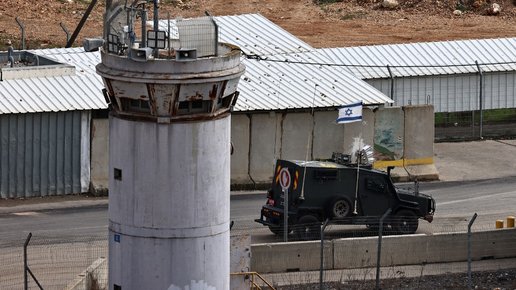 حكم بالسجن على جندي إسرائيلي اعترف بتعذيب معتقلين فلسطينيين