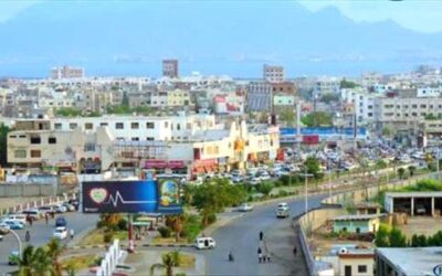 العثور على قنبلة داخل مدرسة في العاصمة عدن والجهات الأمنية تتدخل لإبطالها