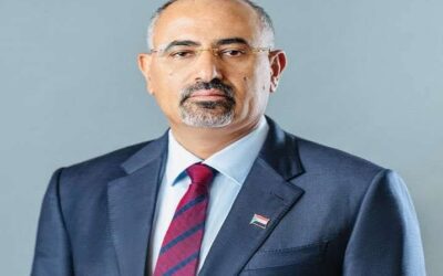 الرئيس الزُبيدي يُعزَّي في وفاة العميد صالح أبوبكر عيدروس