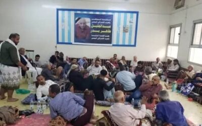 عدن : قيادات في الحزب الاشتراكي اليمني تستقبل العزاء في الفقيد المناضل عبدالجليل طاهر