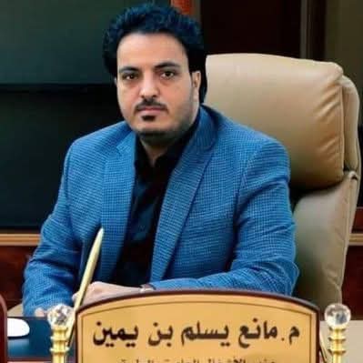 مواطن يدعو وزير الكهرباء والطاقة المهندس مانع بن يمين تقديم استقالتة