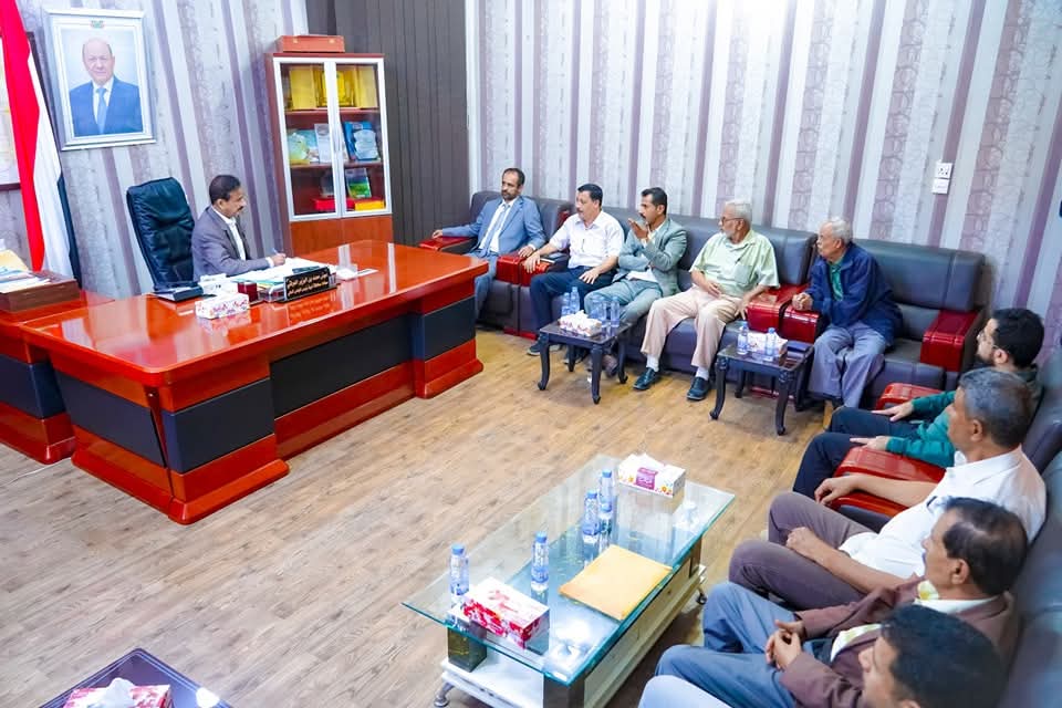 المحافظ بن الوزير يرحب بخطة معهد أمين ناشر للعلوم الصحية توسيع التخصصات بفرع المعهد في المحافظة.