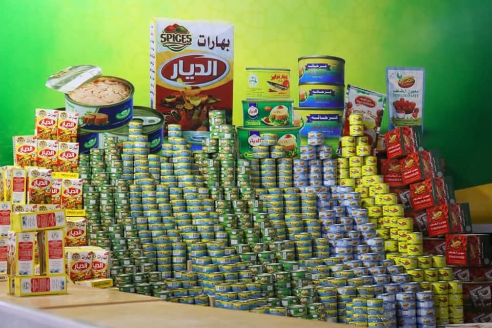 شبوة: وسط ترقب لانطلاق المعرض الرمضاني الرابع، المحافظ يوجه بدعم لتخفيض أسعار أربع مواد أساسية.