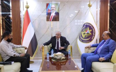 الكثيري يطّلع على برامج المؤسسة الاقتصادية ومشاريعها المُنجزة بالعاصمة عدن