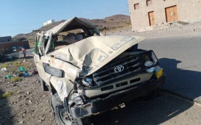 لحج: وفاة ما لا يقل عن 4 أشخاص وإصابة آخرين إثر حادث انقلاب مركبة في المضاربة ورأس العارة