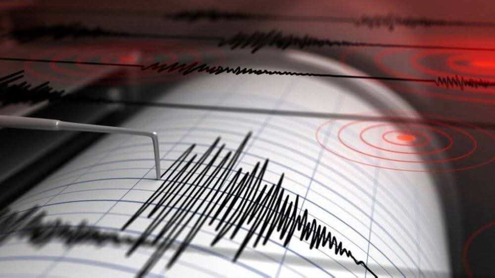 زلزال بقوة 4.9 درجة يضرب جزيرة إنجانو الإندونيسية