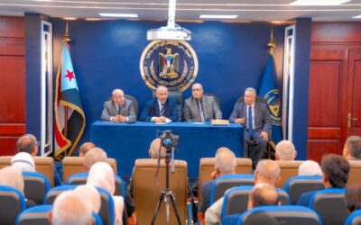 عاجل…الرئيس الزُبيدي يترأس اجتماعًا موسعًا لقيادات المجلس الانتقالي الجنوبي