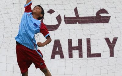 بدء توزيع 30 الف كرة قدم لطلاب المدارس…اتحاد كرة القدم يبدأ برنامح الفيفا من عدن