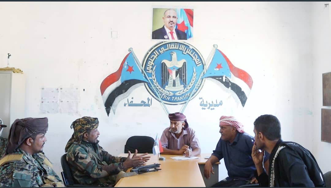 انتقالي المحفد يبحث مع الحزام الأمني سبل تعزيز الأمن والتنسيق المشترك