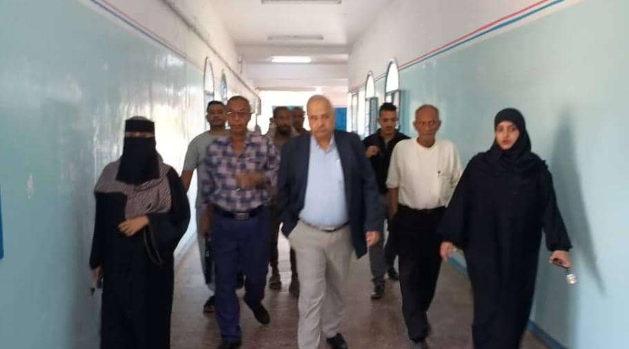 البيشي يحذر لن نسمح بأي تقصير أو إهمال في خدمة نزلاء مستشفى الأمراض النفسية