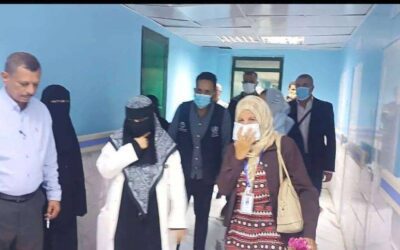 نائب مدير مستشفى الصداقة يستقبل اقتصادية الصحة بالبنك الدولي في عدن