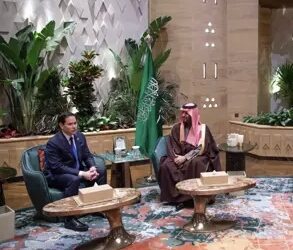ولي عهد السعودية يستقبل وزير الخارجية الأمريكي في الرياض