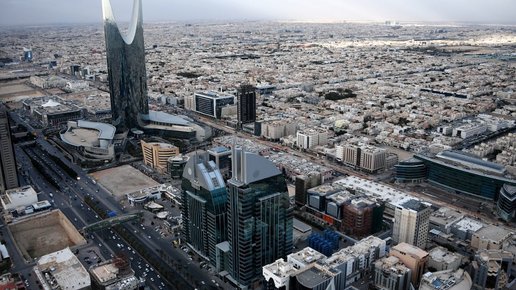 صندوق الاستثمارات السعودي يوقع اتفاقا بقيمة 3 مليارات دولار
