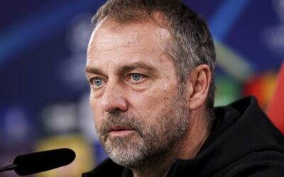 برشلونة يركز على مطالب فليك رغم الصعوبات المالية