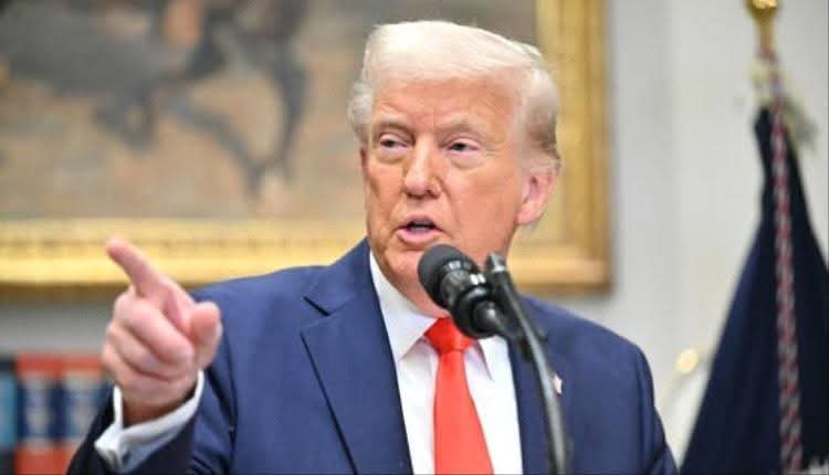 ترامب “يهز” العالم والأسواق.. من أوكرانيا إلى الرسوم الجمركية