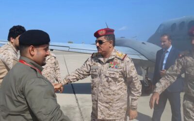 وزير الدفاع يعود الى عدن بعد جولة خارجية مثمرة