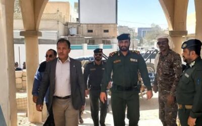 الوكيل العامري والعميد بن حبيش يتفقدان سير العمل الأمني في شرطة مديرية سيئون