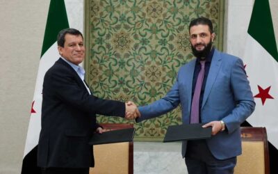 الشرع وعبدي يوقعان اتفاقًا استراتيجيًا: “قسد” جزء من الدولة السورية ورفض مشاريع التقسيم