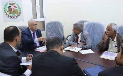 وزير الخدمة المدنية والتأمينات يتفقد فرع هيئة التأمينات بشبوة ويعقد اجتماعًا مع قيادات فروع الوزارة بالمحافظة.