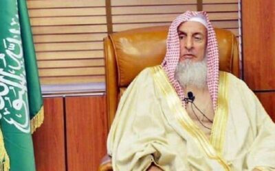 مفتي المملكة: تصوير وبث الصلوات على الهواء قد يتنافي مع الإخلاص
