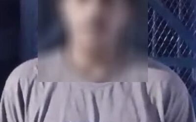 أمن العاصمة عدن يلقي القبض على سائق حافلة دهس رجل مرور وحاول الفرار.