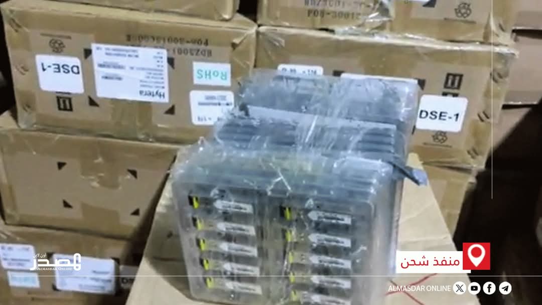 السلطات الجمركية تعلن ضبط خمسة أجهزة تحكم بطائرات مسيرة في منفذ شحن بالمهرة