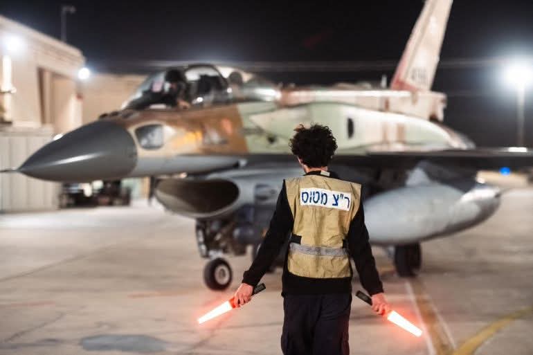 الجيش_الإسرائيلي يفصل ضابطا في سلاح الجو رفض إعادة المشاركة بالهجوم على غزة
