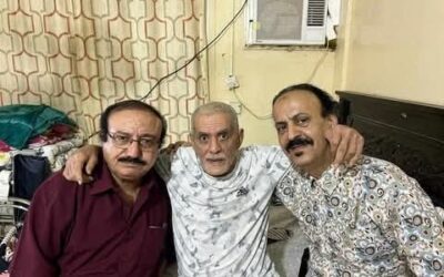 زيارة الوفاء.. السفير قاسم عسكر جبران يطمئن على صحة المناضل محمد غالب الشعيبي