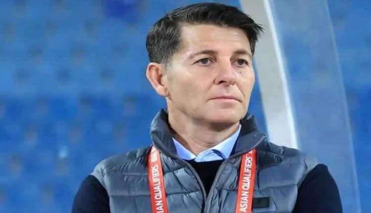 مرشحان عربيان لخلافة كاساس في تدريب منتخب العراق