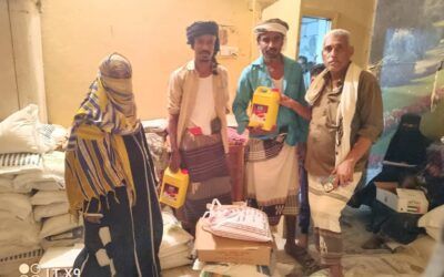مراكز اللجان بالحصن تدشن توزيع السلال الغذائية على أسر الشهداء والمحتاجين
