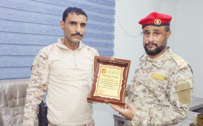 العميد أبو صخر الشيوحي يكرّم ضباط الشرطة العسكرية لتخرجهم من الدورة التأسيسية في السعودية