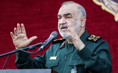 قائد الحرس الثوري الإيراني: الحوثيون صامدون رغم القصف والأمريكيون يعترفون بفشل الحملة
