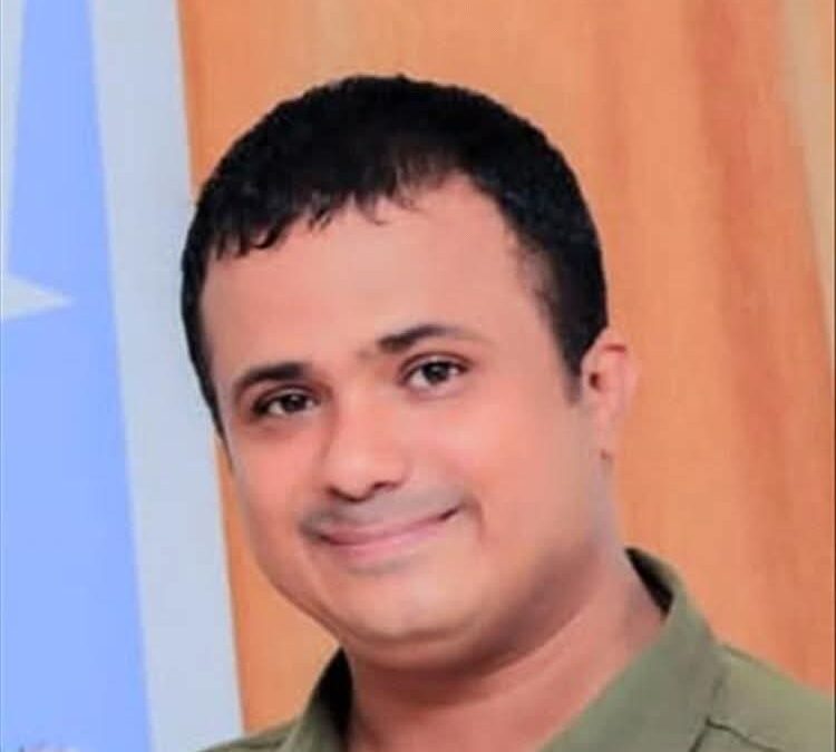 الصحفي عبدالرحمن أنيس يعتزم مقاضاة أشخاص بتهمة التشهير الإساءة