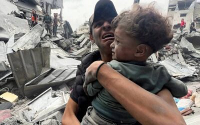 إسرائيل تكثف هجماتها على غزة.. و«الصحة الفلسطينية» تطلق نداء استغاثة
