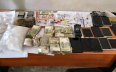 في عملية نوعية.. أمن المكلا يضبط 4 مروجين بينهم امرأة وبحوزتهم كمية من المخدرات في منطقة روكب