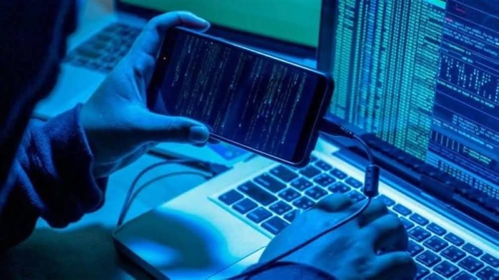 كشف بيانات 30 مليون مستخدم.. أكبر شركة اتصالات إيرانية تتعرض لاختراق غير مسبوق