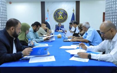 الأمانة العامة تناقش تقريري المشهدين السياسي والاقتصادي على الساحة الوطنية الجنوبية