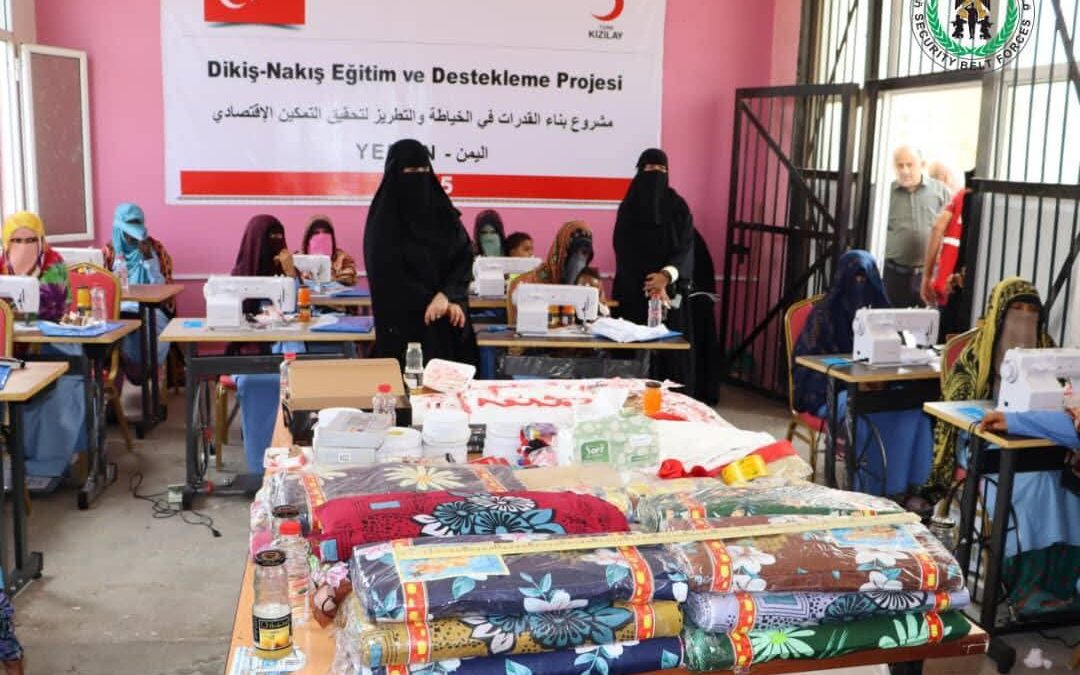 إصلاحية المنصورة المركزية تدشن مشروعاً تدريبياً في الخياطة والتطريز لتمكين النزيلات اقتصادياً
