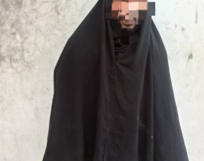 أمن المكلا يطيح بمروج مخدرات خطير حاول الهروب مرتديًا عباءة نسائية
