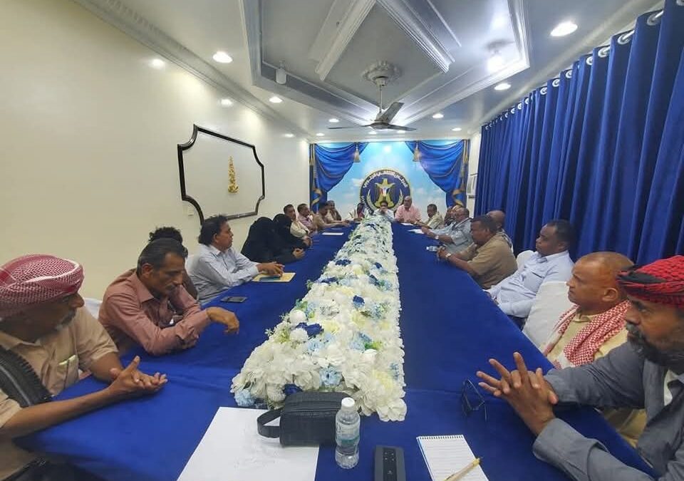 رئيس انتقالي حضرموت يلتقي القوى المدنية والحقوقية الجنوبية استعدادًا للفعالية الجماهيرية الكبرى بالمكلا