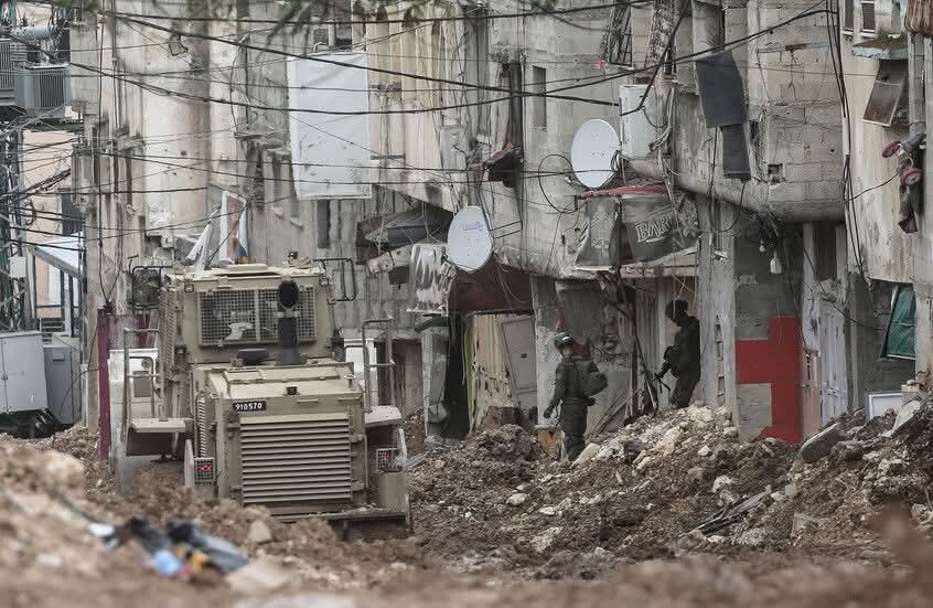 استمرار العمليات الإسرائيلية في جنين و طولكرم وسط تدمير للمنازل والبنى التحتية