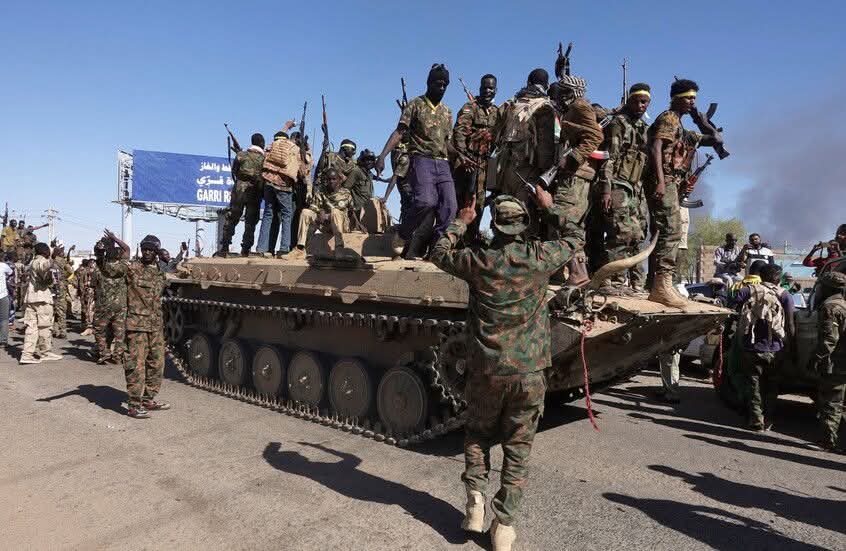 الجيش_السوداني يعلن السيطرة على مواقع جديدة في مدينة الفاشر