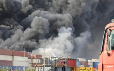 مصرع 25 شخصاواصابة 800 آخرون جراء انفجار ضخم في ميناء بمحافظة هرمزغان بجنوب إيران