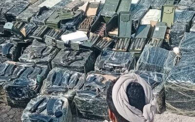 قوات الحملة الأمنية المشتركة تضبط شحنة ذخائر مهربة للحوثيين في رأس العارة، بالقرب من باب المندب