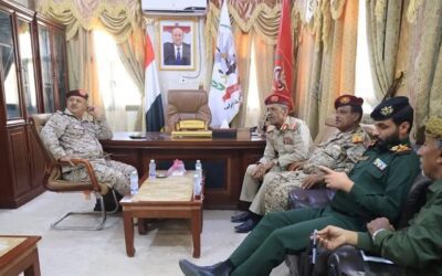 قائد المنطقة العسكرية الثانية يزور قيادة المنطقة العسكرية الأولى بسيئون