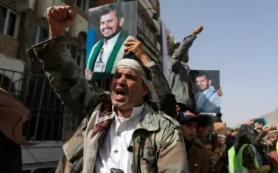 “بحثاً عن متخابرين”.. الحوثيون ينفذون مداهمات في صعدة