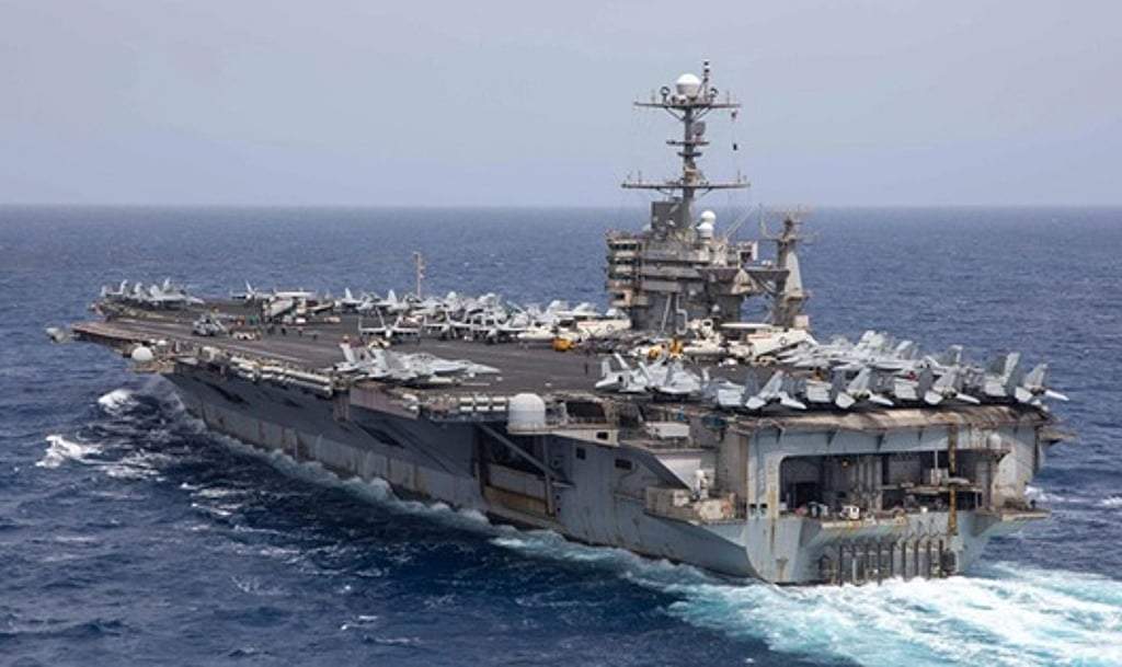 البحرية الأمريكية تعلن سقوط مقاتلة F/A-18E سوبر هورنت من حاملة الطائرات “هاري ترومان” في البحر الأحمر