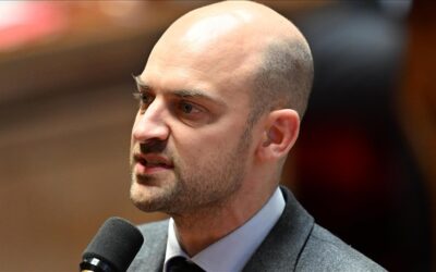 فرنسا تعتبر هدنة روسيا بأوكرانيا “عملية تسويقية” لاسترضاء ترامب