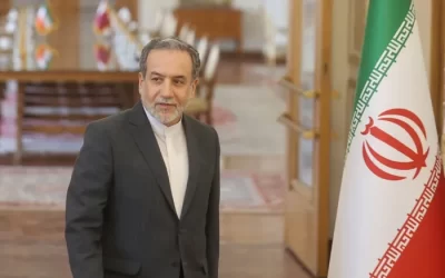 وزير الخارجية الإيراني: لن نتنازل عن حقوق شعبنا النووية