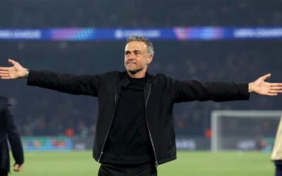 لويس انريكي ينفي تقارير رحيله عن باريس سان جيرمان